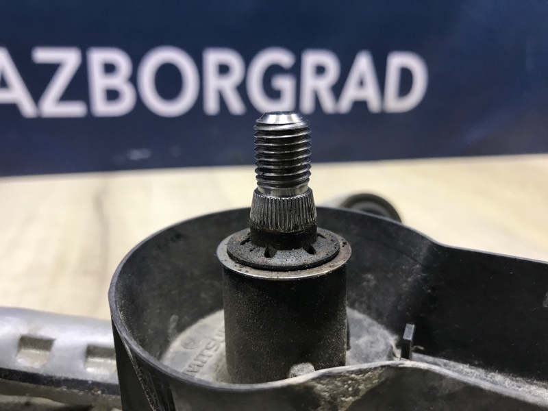 Трапеция дворников L200 2019 KK/KL 2.4 4N15 Трапеция дворников L200 2019 KK/KL 2.4 4N15