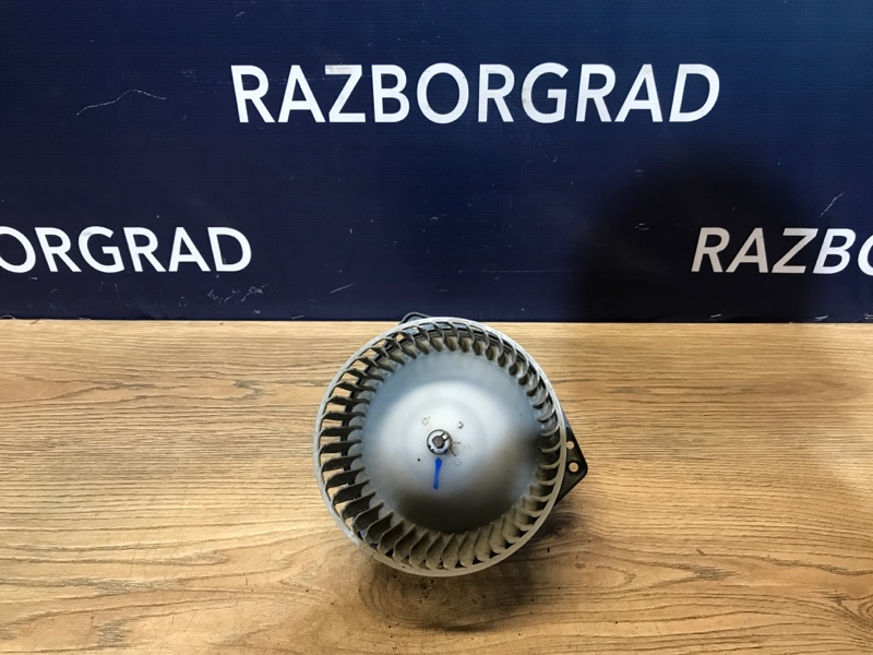 Моторчик печки Mitsubishi L200 2009 KB4T 2.5 4D56 7802A105 контрактная