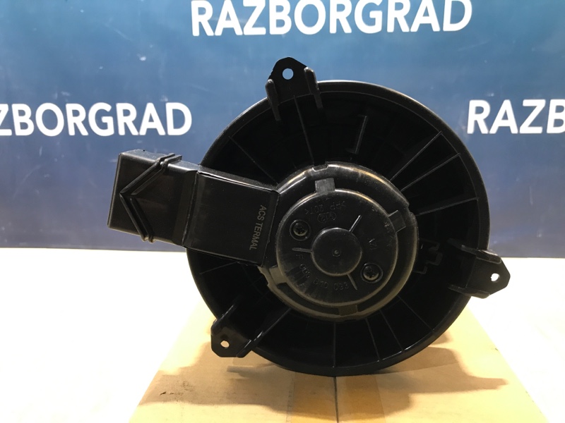 Моторчик печки Hilux/Fortuner 05-12