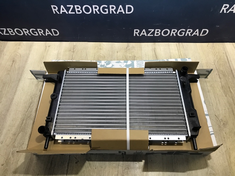 Радиатор охлаждения Scorpio MT MK1 2.0-2.9