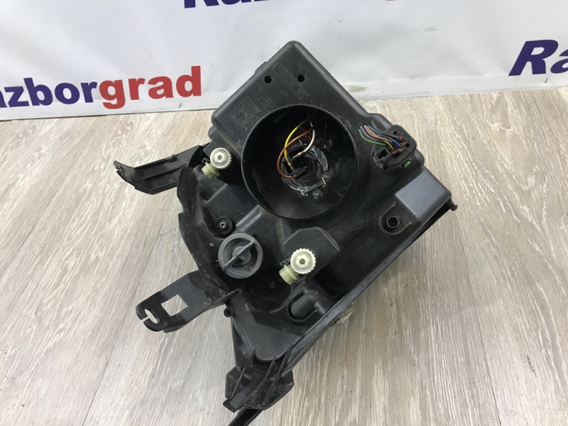 Фара левая Fusion 2009 CBK 1.4 FXJA Фара левая Fusion 2009 CBK 1.4 FXJA