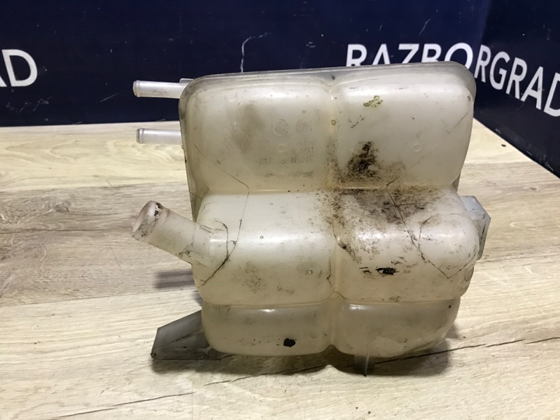 Бачок расширительный Focus 2008 2 1.6 SHDA