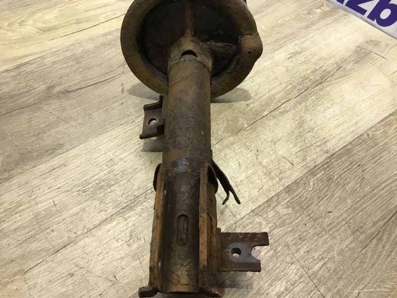 Амортизатор передний правый SX4 2006 RW416 1.6 M16A