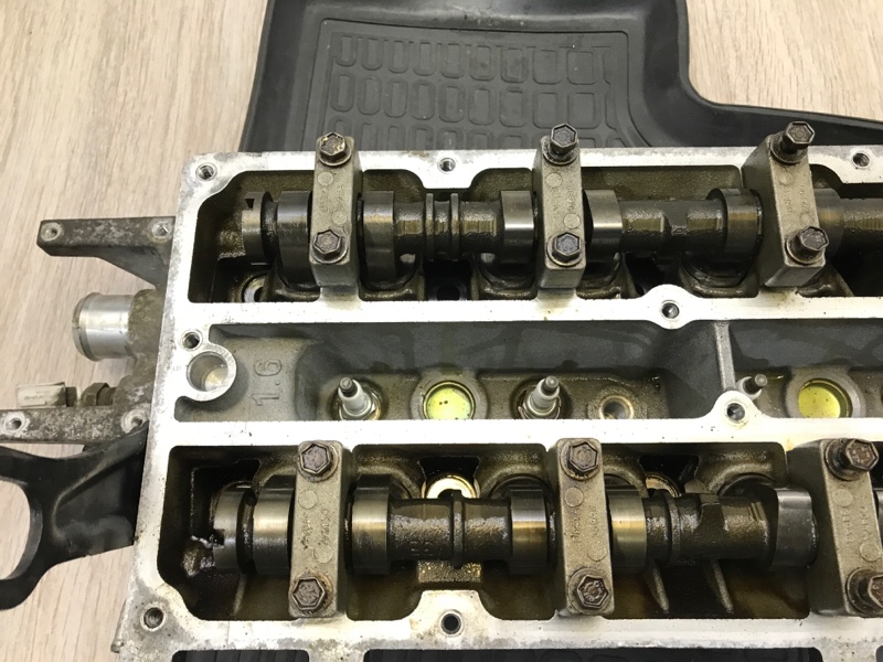 Головка блока Volvo S40 1.6 B4164S3