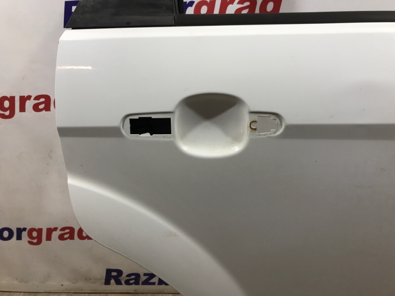 Дверь задняя правая Ford Focus 2 1.8 QQDB