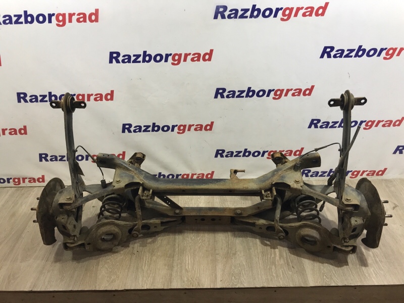 Балка задняя задняя Ford Focus 2010 2 1.8 QQDB 1758060 Б/У