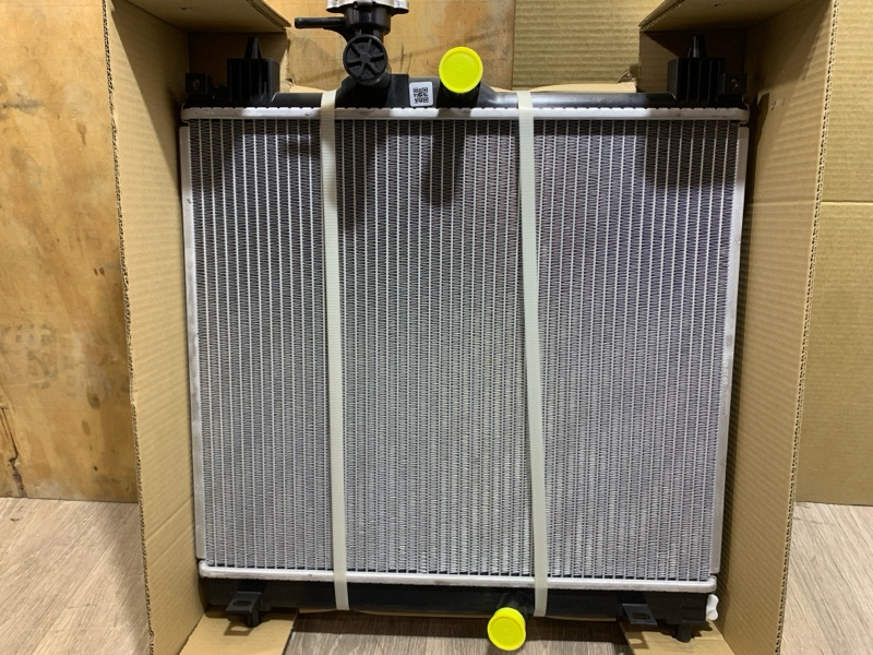 Радиатор охлаждения Suzuki Solio/Ignis 15-20 STR0632 новая