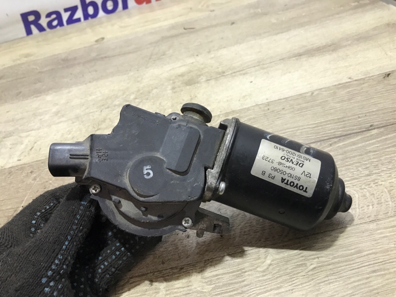 Моторчик стеклоочистителя передний Avensis 2006 1.6 3ZZFE