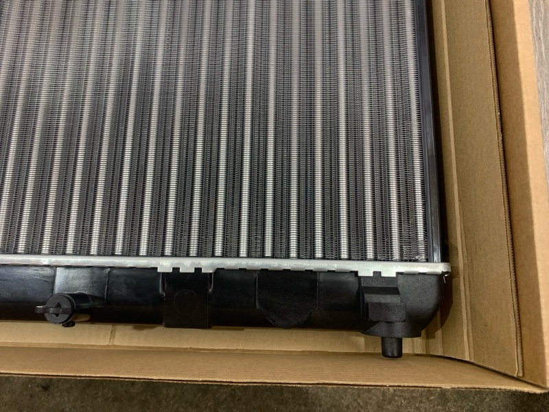 Радиатор охлаждения Grand Vitara 05-15 2.0-2.4 MT