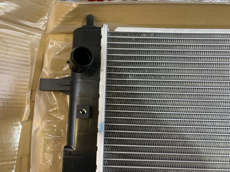 Радиатор охлаждения Kaiyi E5 1.5 AT