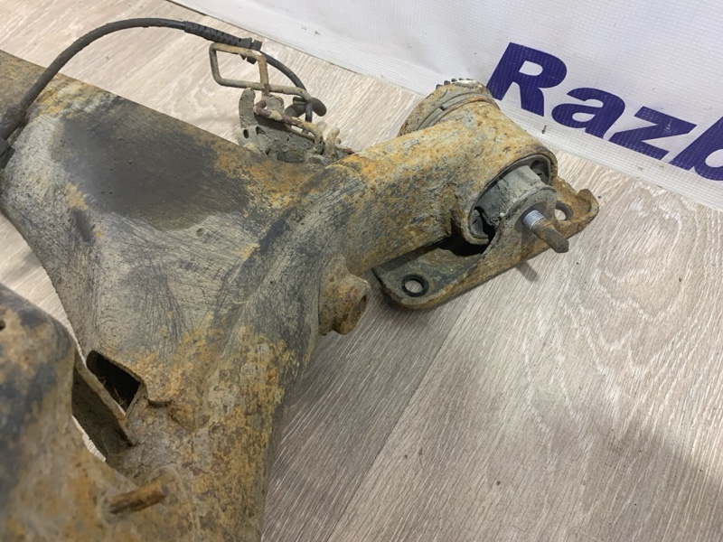 Балка задняя 3008 2010 1.6 EP6