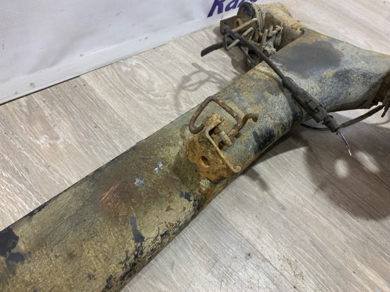 Балка задняя 3008 2010 1.6 EP6