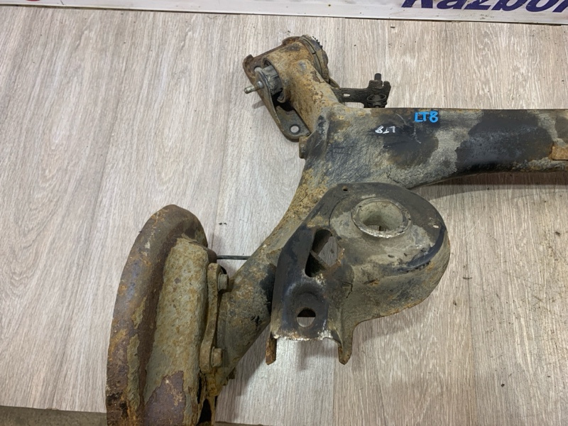 Балка задняя 3008 2010 1.6 EP6