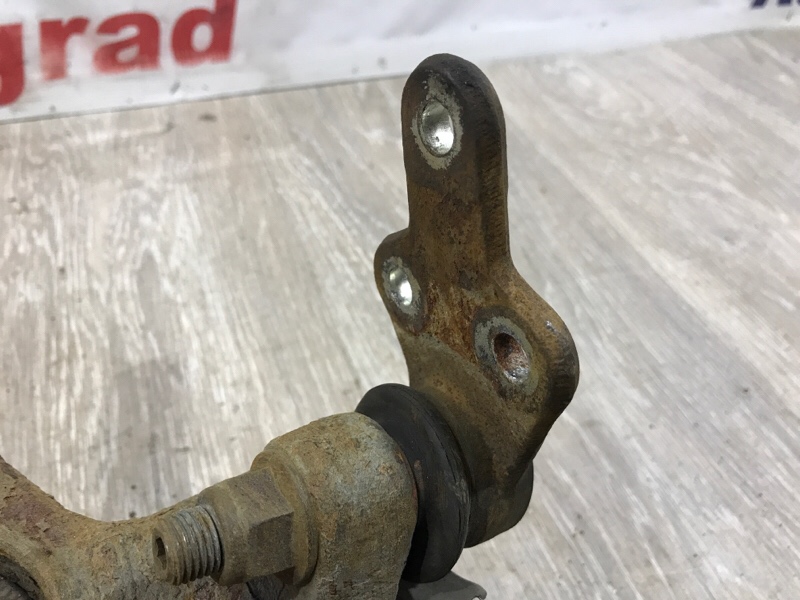 Кулак поворотный правый C-Max 2007 CB3 1.8 QQDB