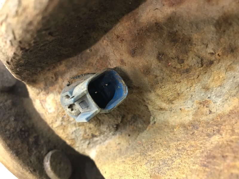 Кулак поворотный левый C-Max 2007 CB3 1.8 QQDB