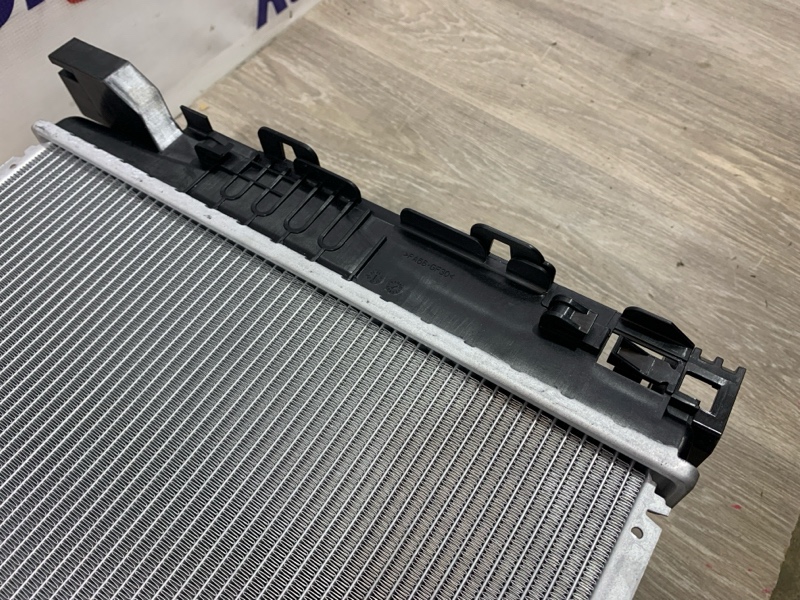 Радиатор охлаждения 5 G30/6 G32/7 G11 Радиатор охлаждения 5 G30/6 G32/7 G11