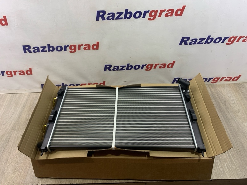 Запчасть радиатор охлаждения Mitsubishi Lancer 07> 10 1.5 AT 247362 новая Радиатор охлаждения Mitsubishi Lancer 07> 10 1.5 AT 247362 новая