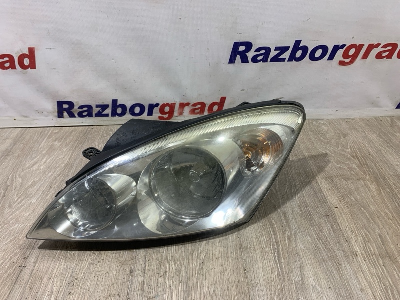 Запчасть фара левая Kia Ceed 2009 ED 1.6 G4FC 921011H010 контрактная Фара левая Kia Ceed 2009 ED 1.6 G4FC 921011H010 контрактная