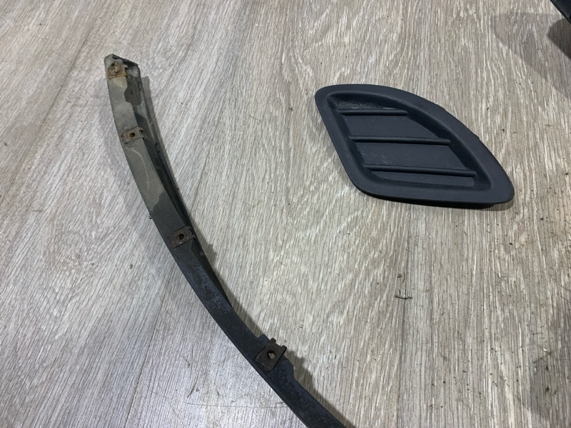 Накладка бампера Ceed 2009 ED 1.6 G4FC