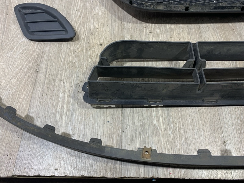 Накладка бампера Ceed 2009 ED 1.6 G4FC