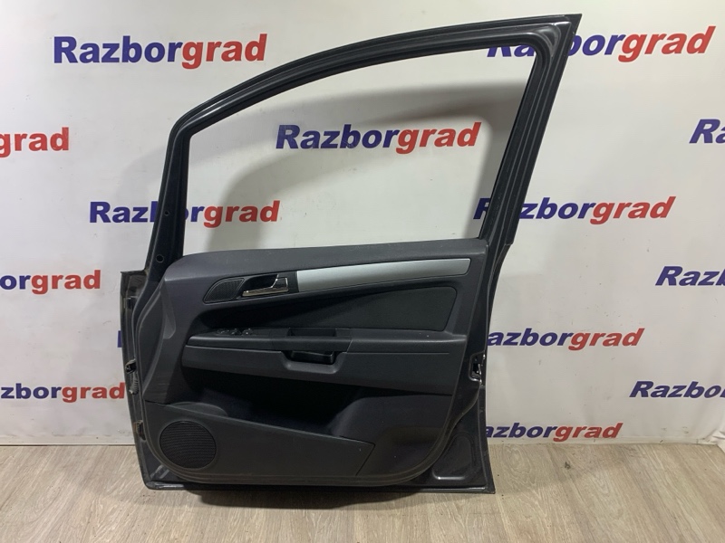 Дверь передняя правая Zafira 2010 B