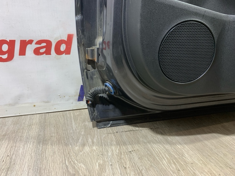 Дверь задняя правая Zafira 2010 B