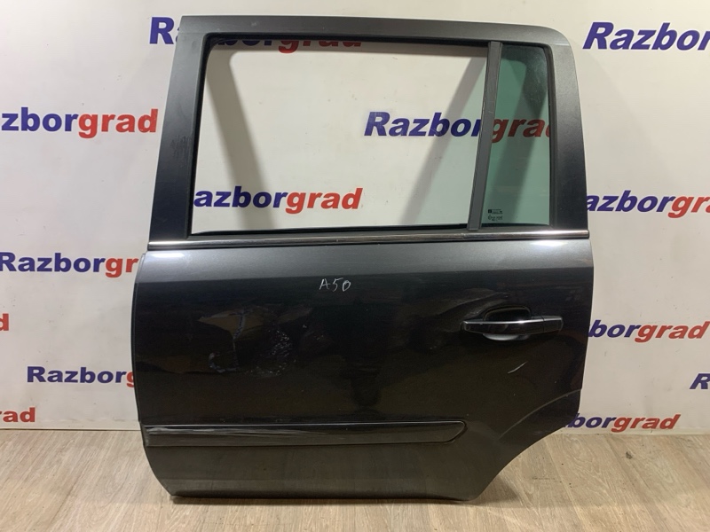 Дверь передняя левая Opel Zafira 2010 B 13203015 контрактная