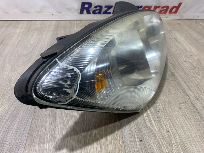 Фара правая Ceed 2009 ED 1.6 G4FC