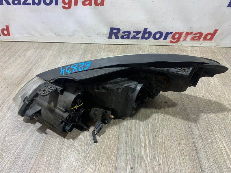 Фара правая Ceed 2009 ED 1.6 G4FC