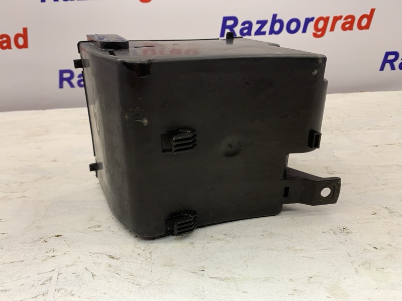 Корпус блока предохранителей Partner 2007 M59 KFW TU3A