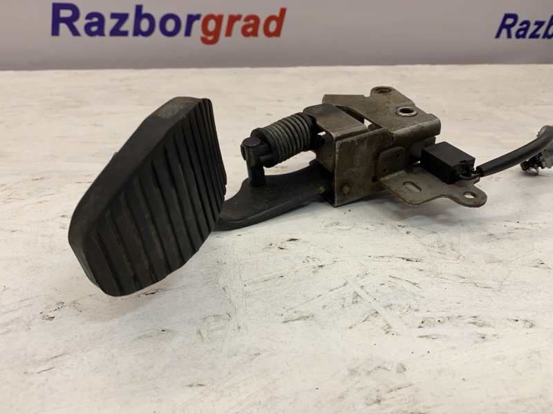 Педаль сцепления Partner 2007 M59 KFW TU3A Педаль сцепления Partner 2007 M59 KFW TU3A