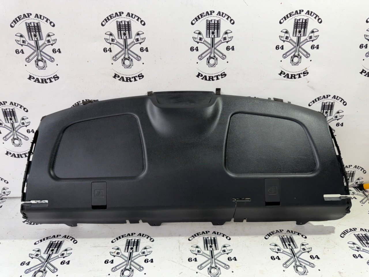 Полка салона задняя