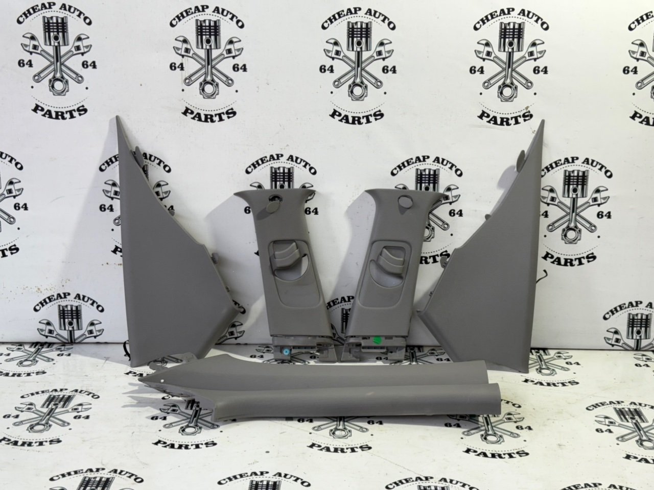 Накладка на стойку кузова