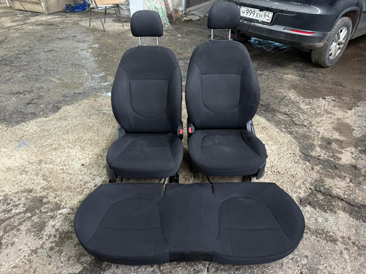 Сиденья комплект