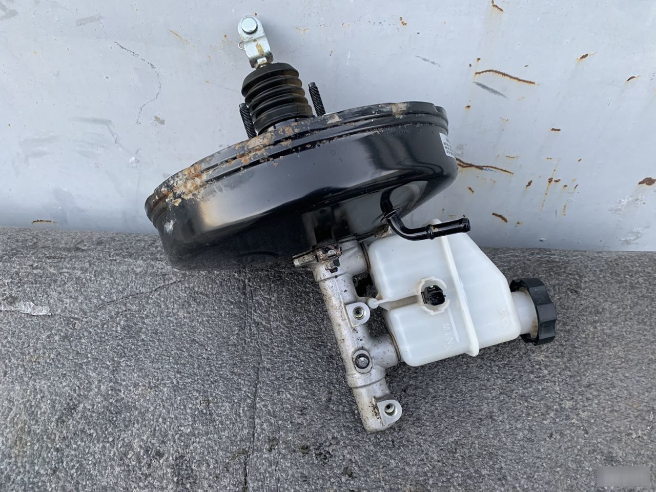 Вакуумный усилитель тормозов - Фото 3