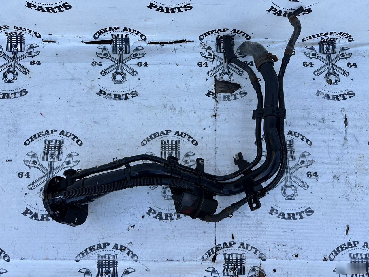 Горловина топливного бака - Фото 4