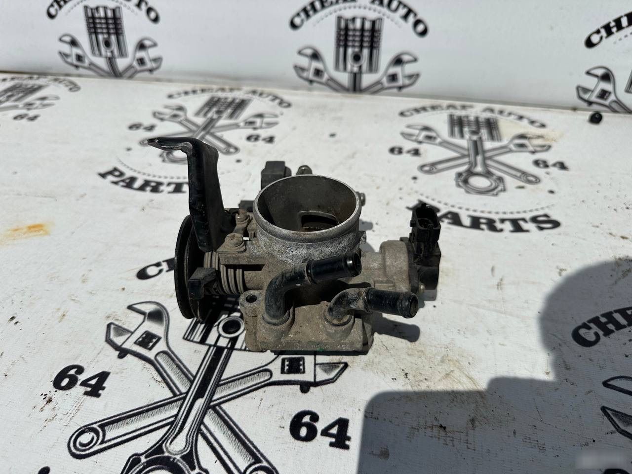 Дросельная заслонка