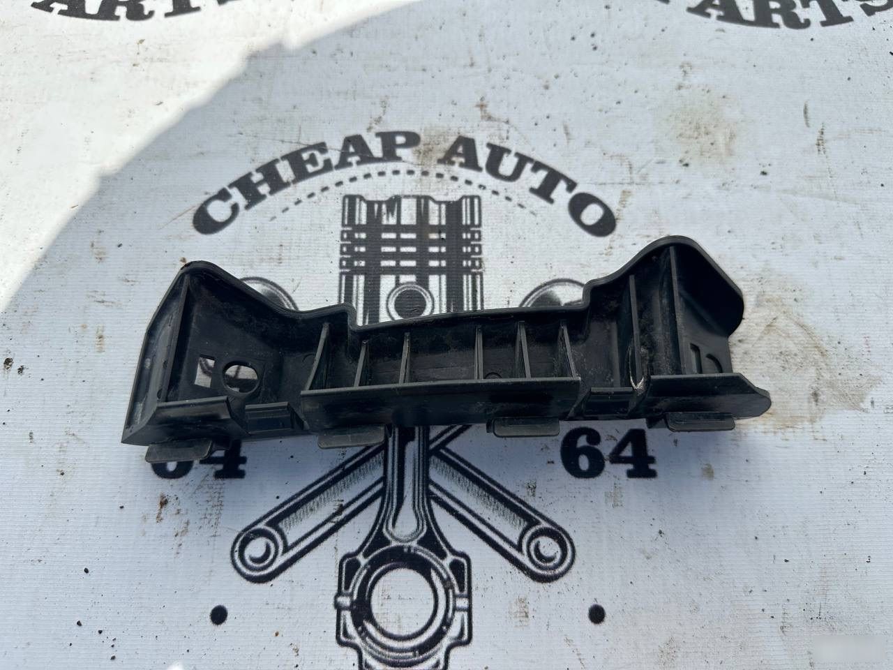 Кронштейн бампера