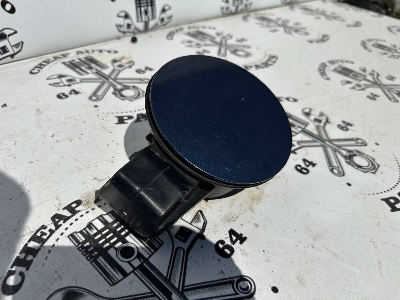 Лючок бензобака - Фото 2