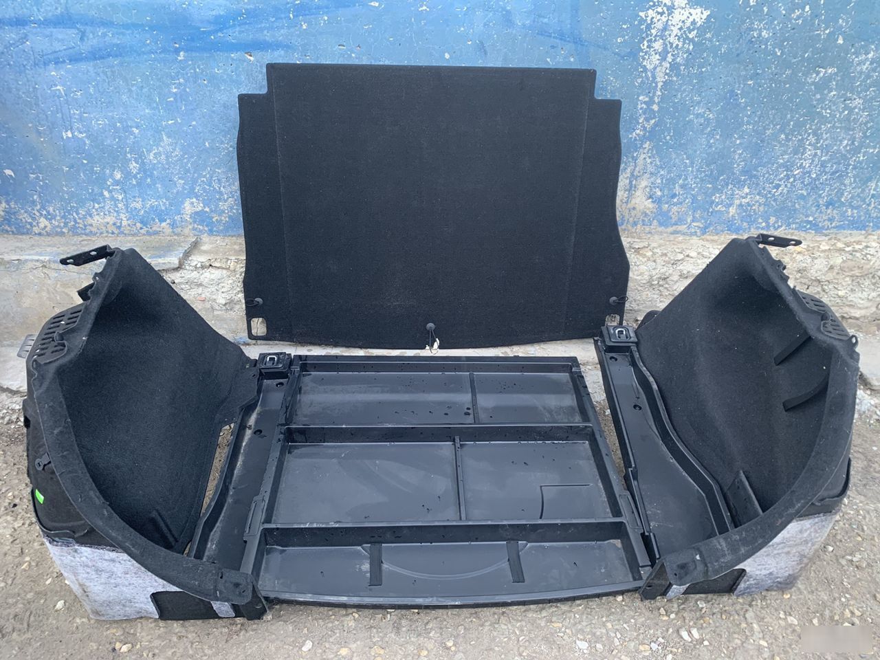 Салон багажника