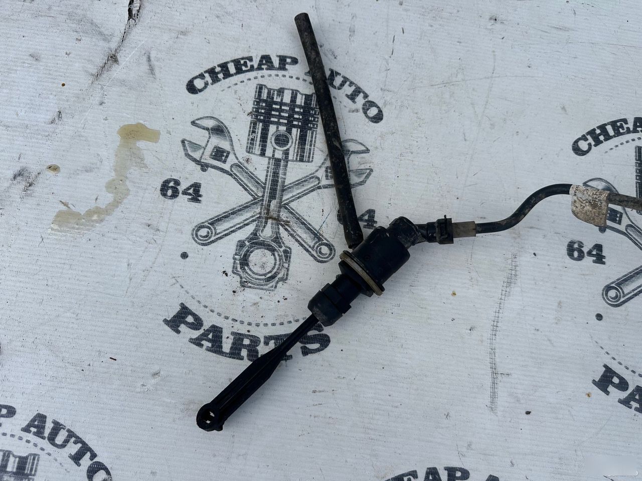 Главный цилиндр сцепления