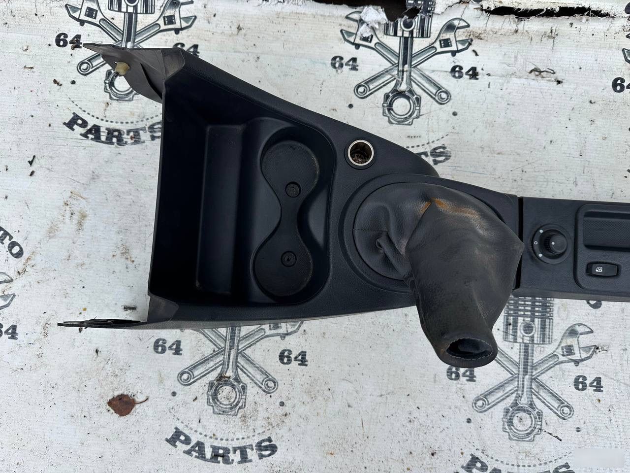 Центральная консоль - Фото 3