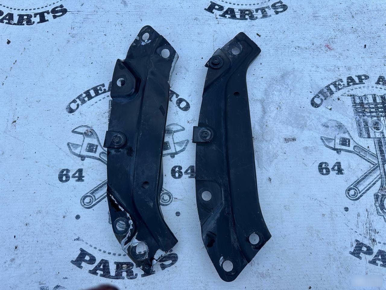 Кронштейны фары