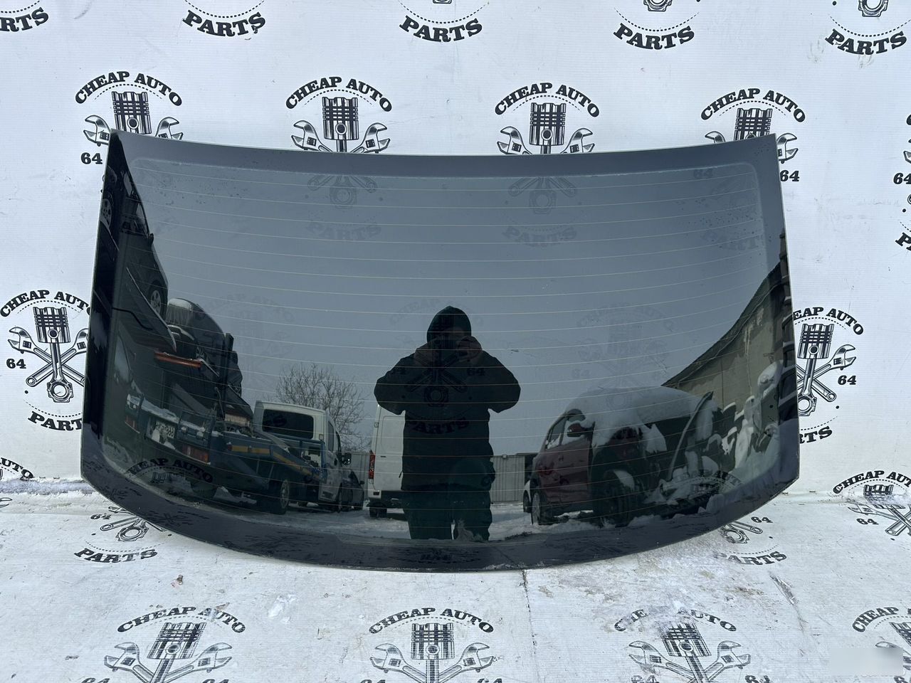 Лобовое стекло