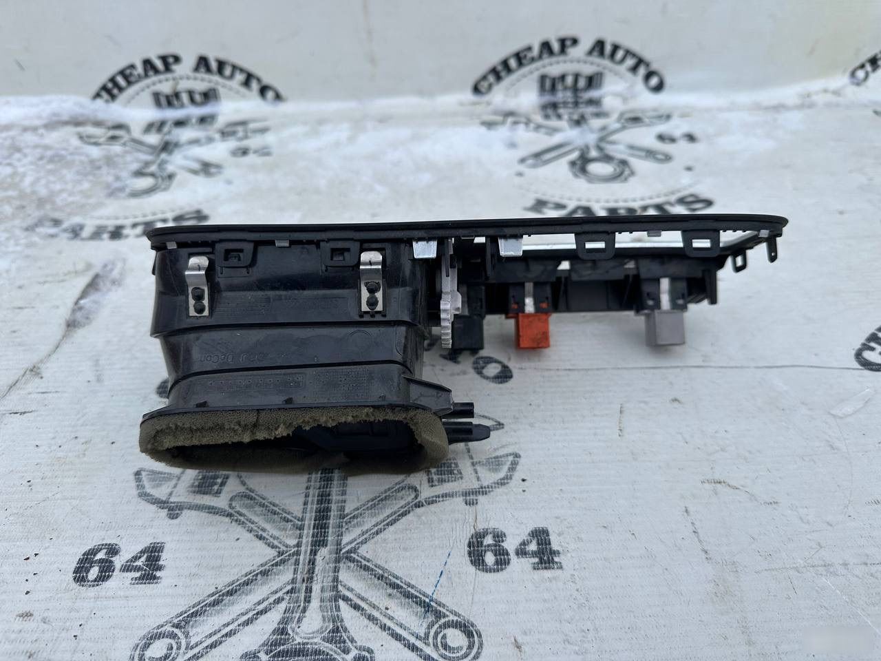 Центральный дефлектор печки - Фото 4