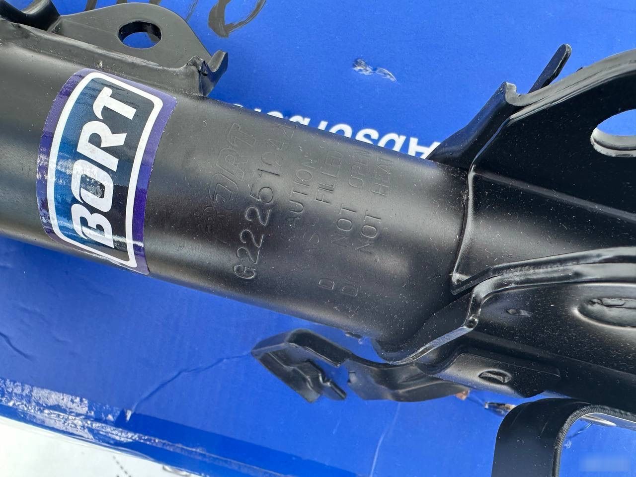 Стойка амортизатора - Фото 6