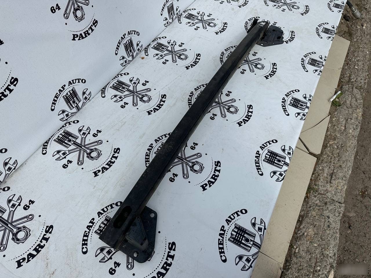 Усилитель бампера - Фото 2