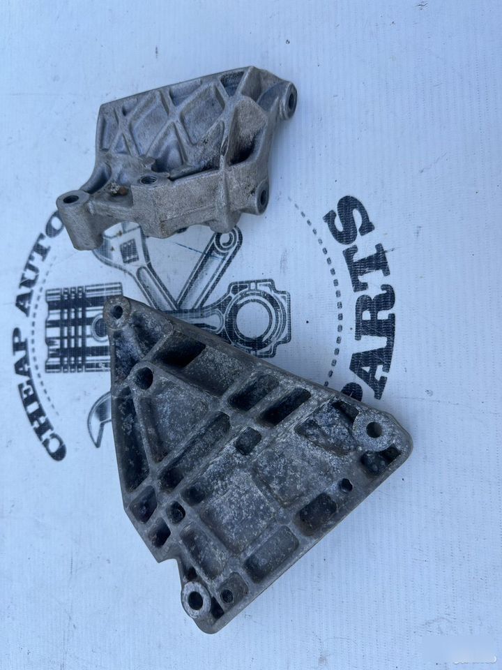 Кронштейн компрессора кондиционера - Фото 4