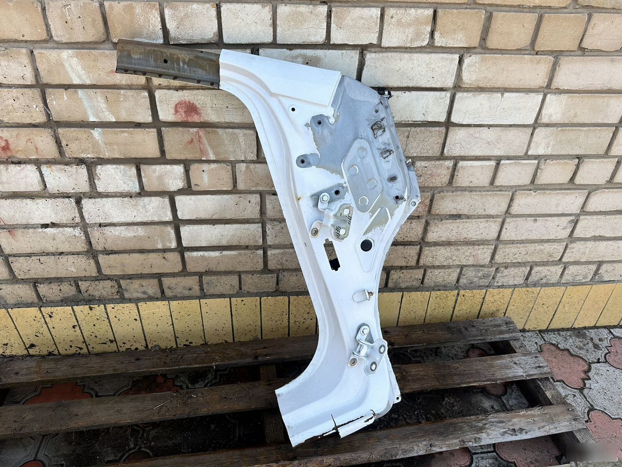 Стойка кузова