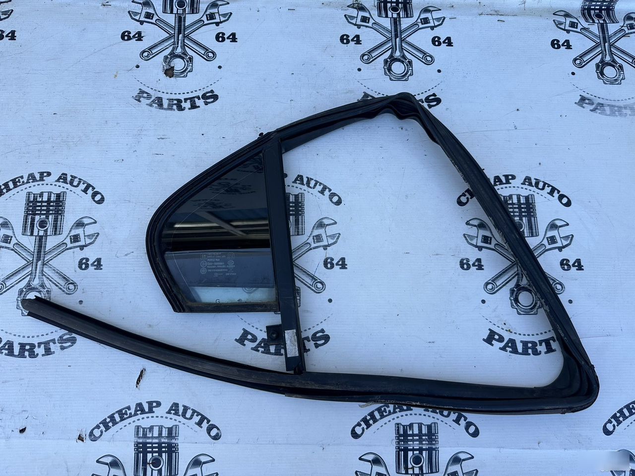 Форточка двери